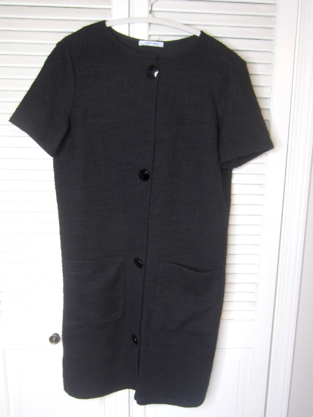 Zara Trafaluc Crew Neck Button Front Short Sleeve USA Size Medium Black Dress